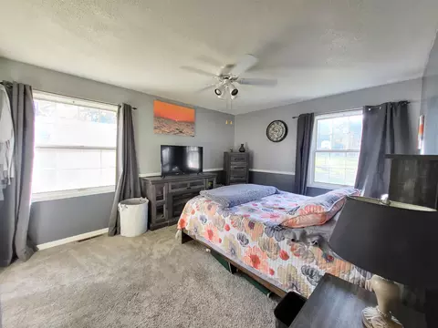 Bedroom - 1552 N Shaw, Gladwin, MI 48624 photo 4 of 4