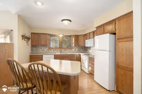 1081 Julie, Davison, MI 48423 photo 5