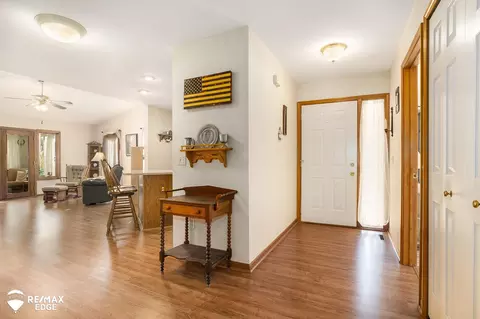 1081 Julie, Davison, MI 48423 photo 6