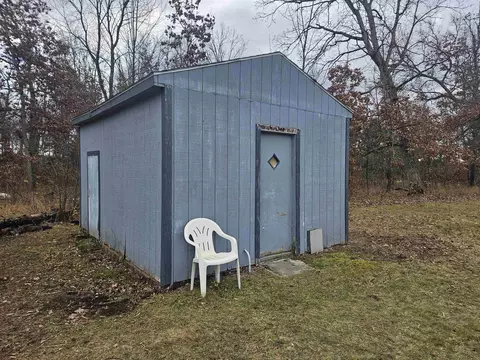 Exterior - 503 Elder, Harrison, MI 48625 photo 32 of 35