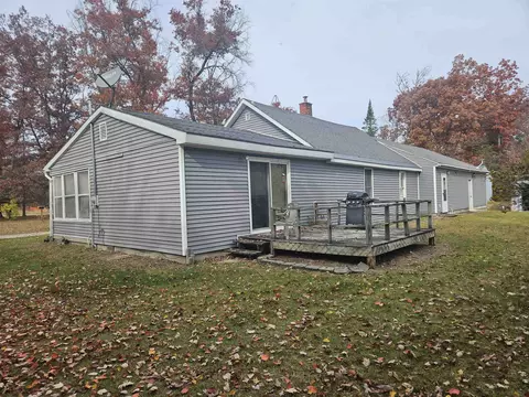 Exterior - 503 Elder, Harrison, MI 48625 photo 12 of 35