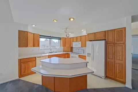 Kitchen - 9379 Rayna, Davison, MI 48423 photo 1 of 3