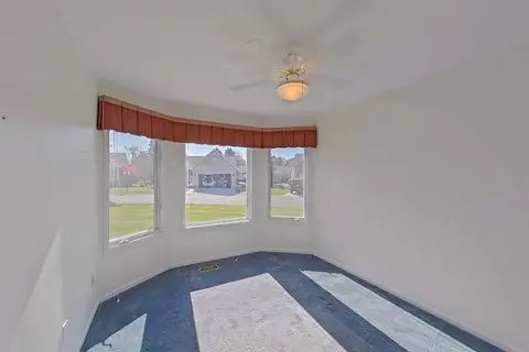 Bedroom - 9379 Rayna, Davison, MI 48423 photo 3 of 5