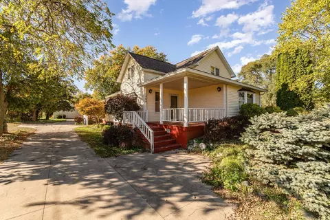 1064 S Mackinaw, Kawkawlin, MI 48631