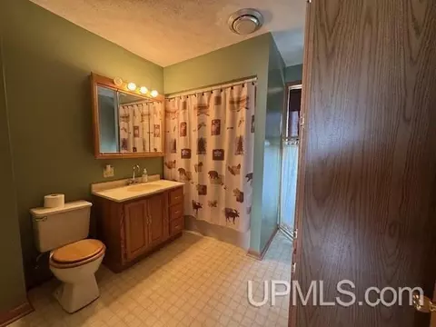 814 N 18th, Escanaba, MI 49829 photo 20