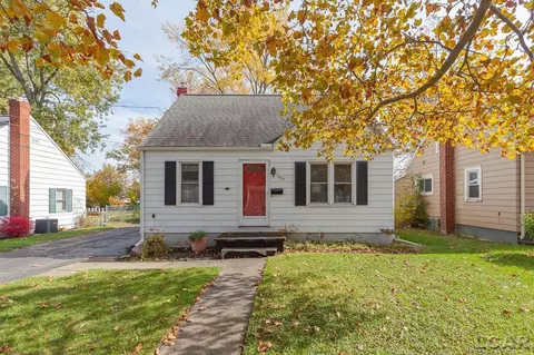 Exterior - 995 State, Adrian, MI 49221 photo 2 of 5