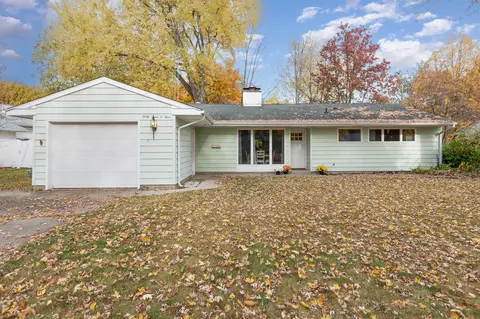 4304 Castle, Midland, MI 48640