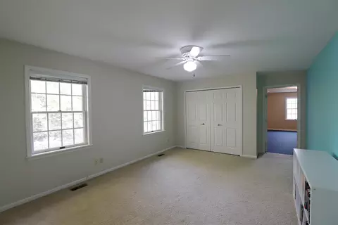 Bedroom - 2375 Stepping Stone, Flushing, MI 48433 photo 3 of 5