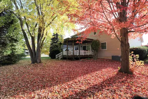 Exterior - 2375 Stepping Stone, Flushing, MI 48433 photo 5 of 13