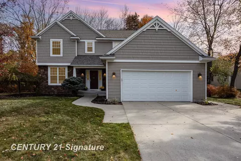 3704 Aspen, Midland, MI 48642