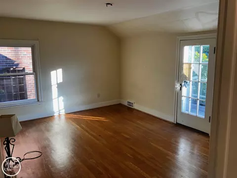 Bedroom - 236 Mckinley, Grosse Pointe Farms, MI 48236 photo 1 of 3