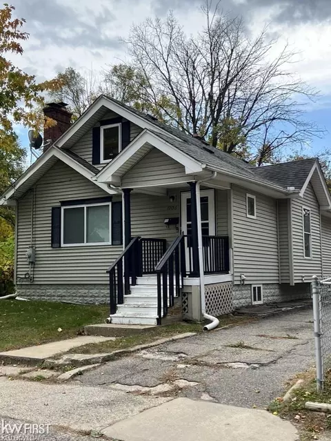 1706 Delaware, Flint, MI 48506