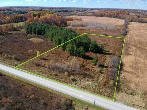 0 Duce, Avoca, MI 48006 photo 16