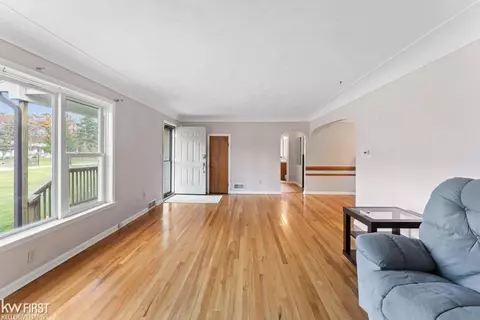 5159 Darby, Flint, MI 48532 photo 6