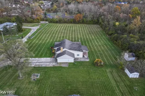 5159 Darby, Flint, MI 48532 photo 3