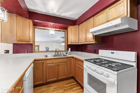 5159 Darby, Flint, MI 48532 photo 9
