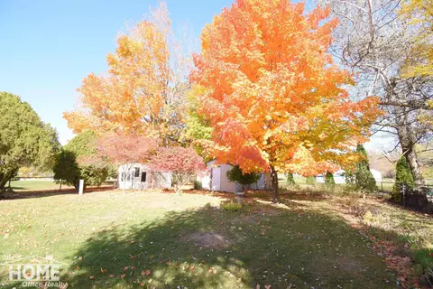211 E Washington, Durand, MI 48429 photo 27