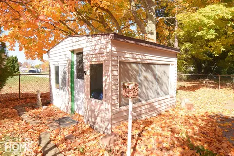 211 E Washington, Durand, MI 48429 photo 28