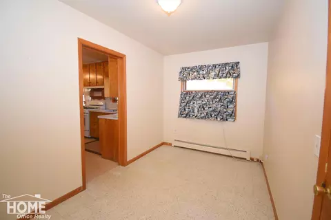 211 E Washington, Durand, MI 48429 photo 13