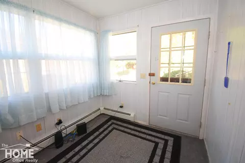 211 E Washington, Durand, MI 48429 photo 23