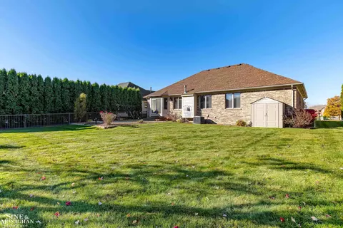 Exterior - 50916 Justin, Macomb, MI 48044 photo 4 of 6