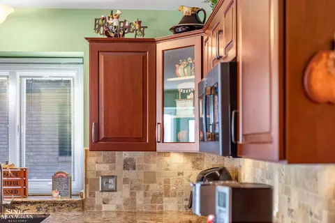 Kitchen - 50916 Justin, Macomb, MI 48044 photo 1 of 5