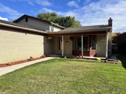 47120 Barbara, Macomb, MI 48044 photo 43