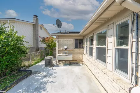 47120 Barbara, Macomb, MI 48044 photo 36