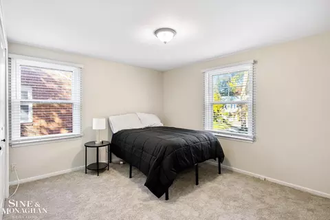 Bedroom - 1685 Bournemouth, Grosse Pointe Woods, MI 48236 photo 3 of 6