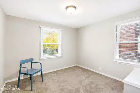 Bedroom - 1685 Bournemouth, Grosse Pointe Woods, MI 48236 photo 5 of 6