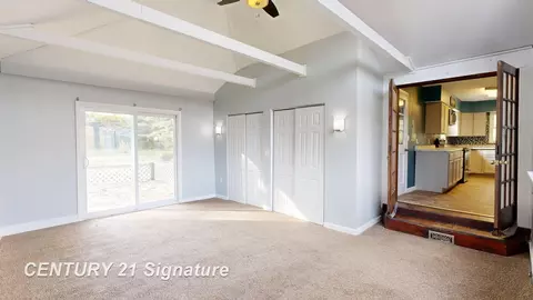 Entry Way - 7035 Coldwater, Flushing, MI 48433 photo 4 of 4