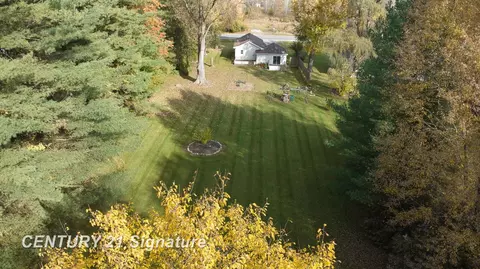 Exterior - 7035 Coldwater, Flushing, MI 48433 photo 8 of 11