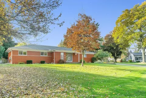 5066 Estella, Shelby Township, MI 48316