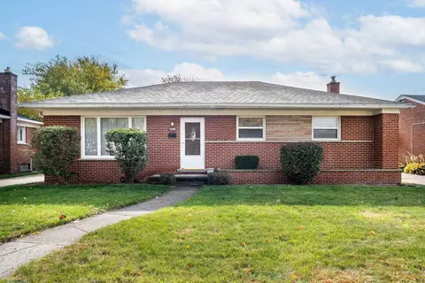 11208 Busch, Warren, MI 48089