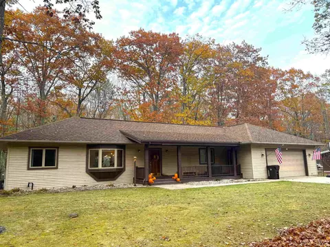 6742 Oak Bluff 237, Gladstone, MI 49837