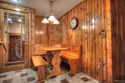 Dining - 810 Bedell, Wakefield, MI 49968 photo 1 of 2