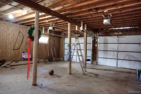 Other - 810 Bedell, Wakefield, MI 49968 photo 2 of 20