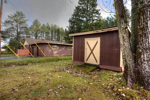 Exterior - 810 Bedell, Wakefield, MI 49968 photo 9 of 15