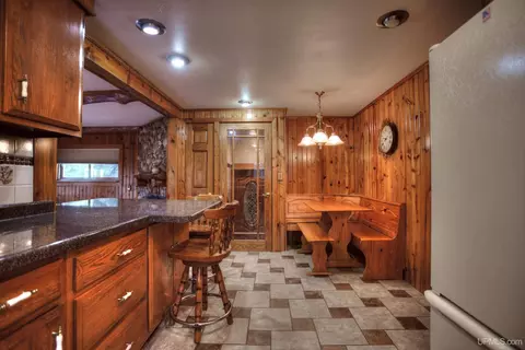 Kitchen - 810 Bedell, Wakefield, MI 49968 photo 3 of 7