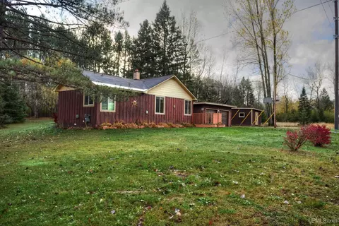 Exterior - 810 Bedell, Wakefield, MI 49968 photo 14 of 15