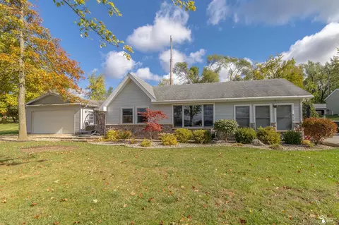 215 Little Stoney, Brooklyn, MI 49230