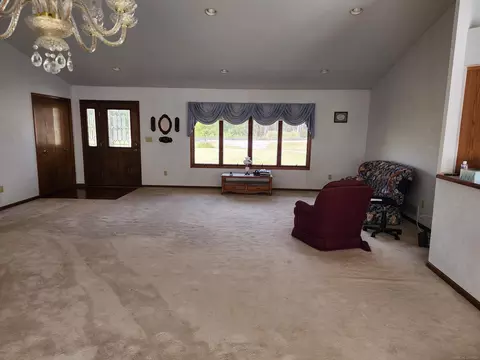 23100 Mcphall, Armada, MI 48005 photo 10