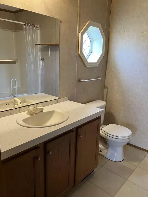 3211 E Surrey, Clare, MI 48617 photo 20