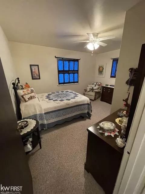 Bedroom - 1231 S Elms, Flint, MI 48532 photo 1 of 5