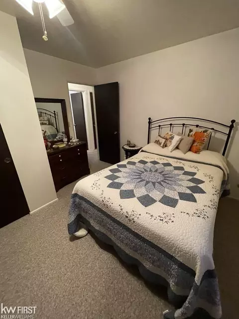 Bedroom - 1231 S Elms, Flint, MI 48532 photo 2 of 5
