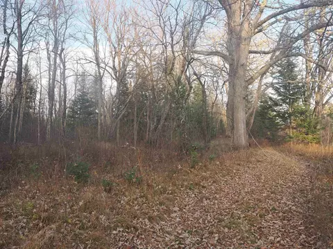 Exterior - 6037 Whippoorwill, Republic, MI 49879 photo 29 of 33