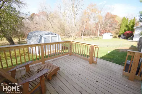 Exterior - 13332 Heather, Perry, MI 48872 photo 2 of 5