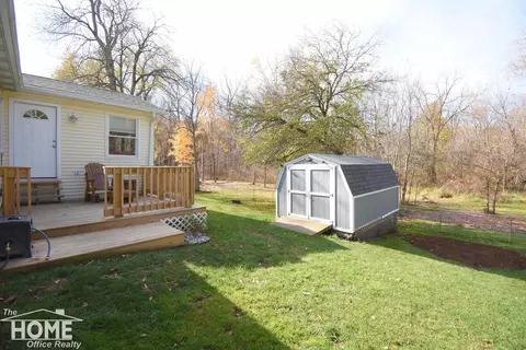 Exterior - 13332 Heather, Perry, MI 48872 photo 3 of 5