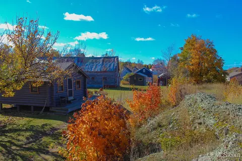 7445 Pine, Mohawk, MI 49950 photo 9