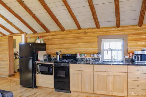 7445 Pine, Mohawk, MI 49950 photo 14